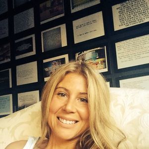 Meet your Posher, Rocio